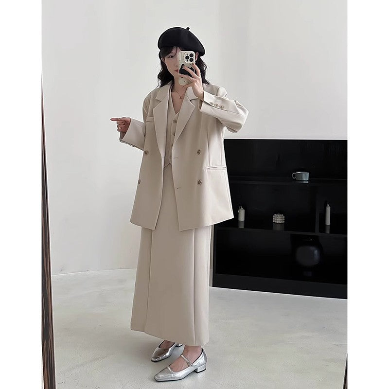 Damen Oversize-Sakko mit kastiger Weste und knöchellangem Midirock Echoarchiv