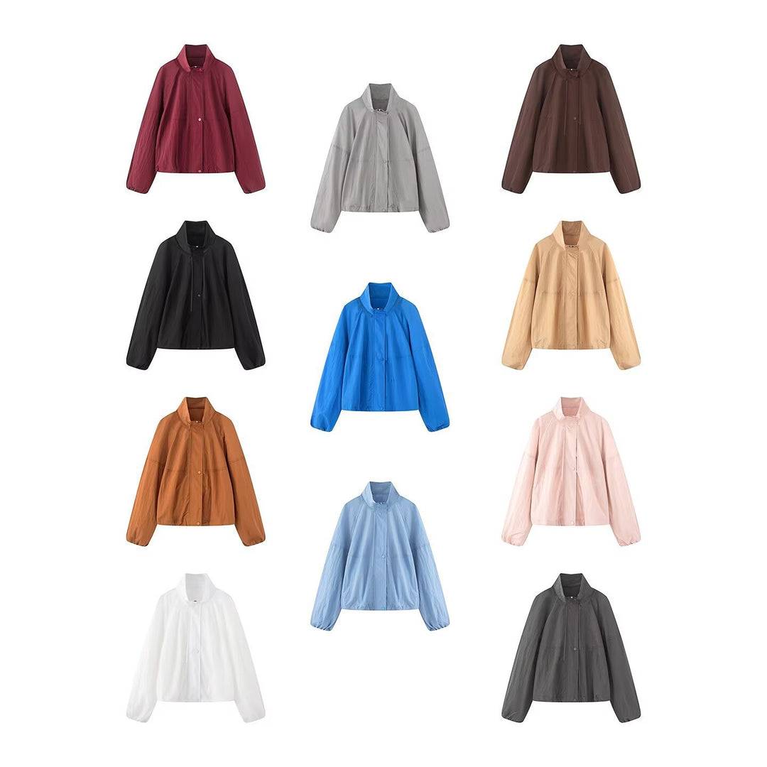 Damen Leichte Oversize-Blousonjacke aus Nylon mit Stehkragen, Kordelzug und Druckknopfverschluss Echo Archiv
