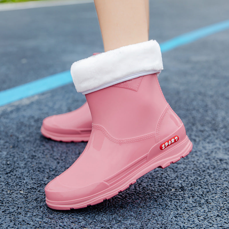 Damen Ankle‑Gummistiefel im Chelsea‑Stil mit glänzender Schutzschicht und griffiger Profilsohle Echoarhiv – Varelle