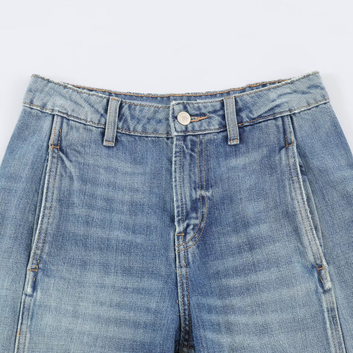 Damen Weite Cargo-Jeans mit hohem Bund, aufgesetzten Pattentaschen und Ziernähten Echo Archiv