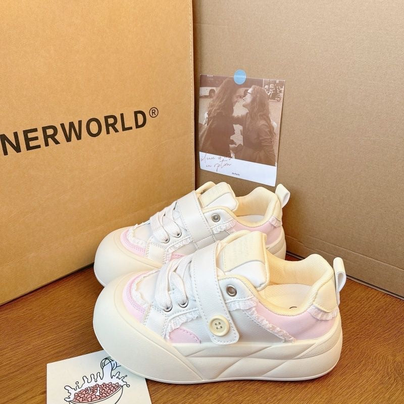 Damen Sneakers mit praktischer Klettverschluss-Technologie von Echo Archiv