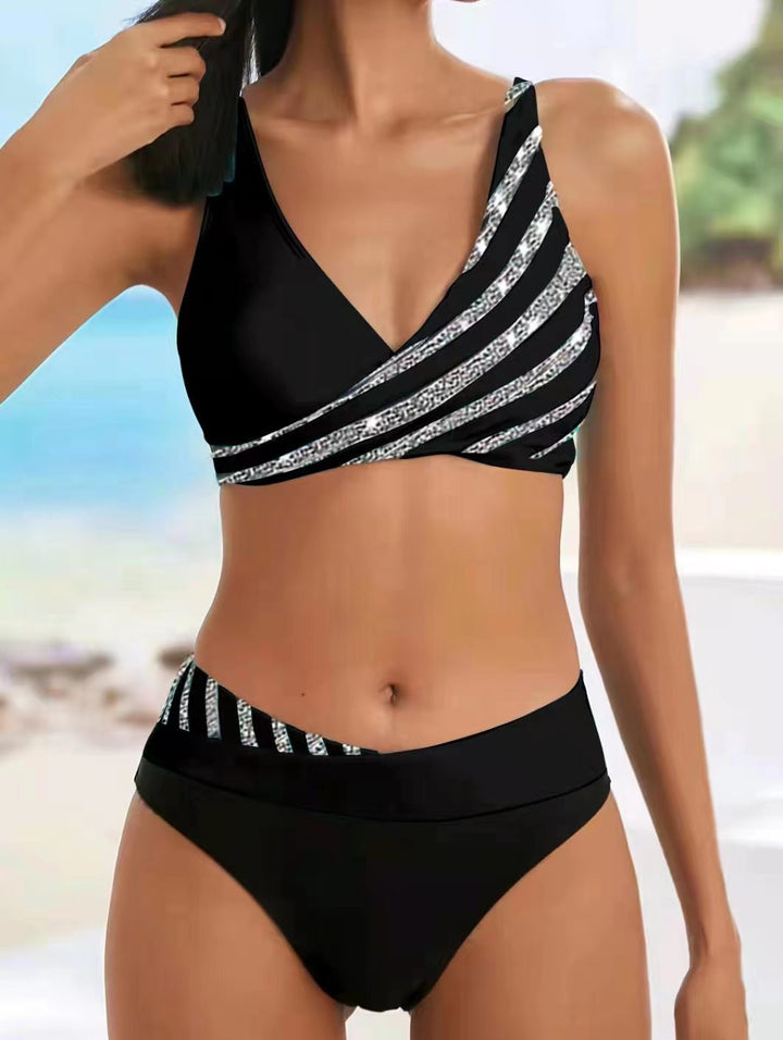 Damen Sportlicher Bikini mit modischem Wickeloberteil Echo Archiv