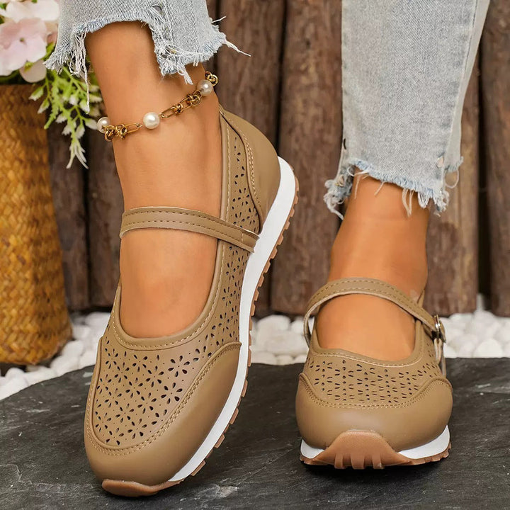 Damen Perforierte Mary-Jane-Sneaker mit verstellbarem Riemen Echoarchiv