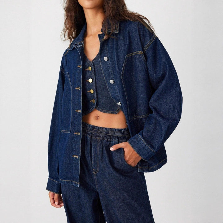 Damen Oversize-Denimjacke mit markanten Fronttaschen und entspannter Passform Echo Archiv