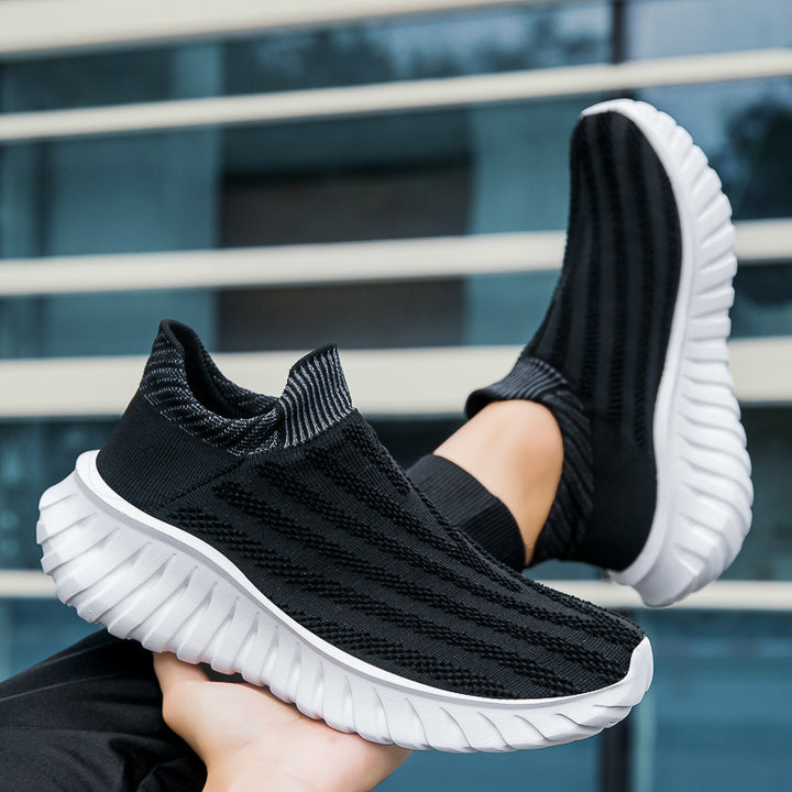 Unisex nan nahtloser Strick-Schlupf-Sneaker mit elastischem Sockenkragen und profiliertem Dämpfungssohlenprofil Echo Archiv