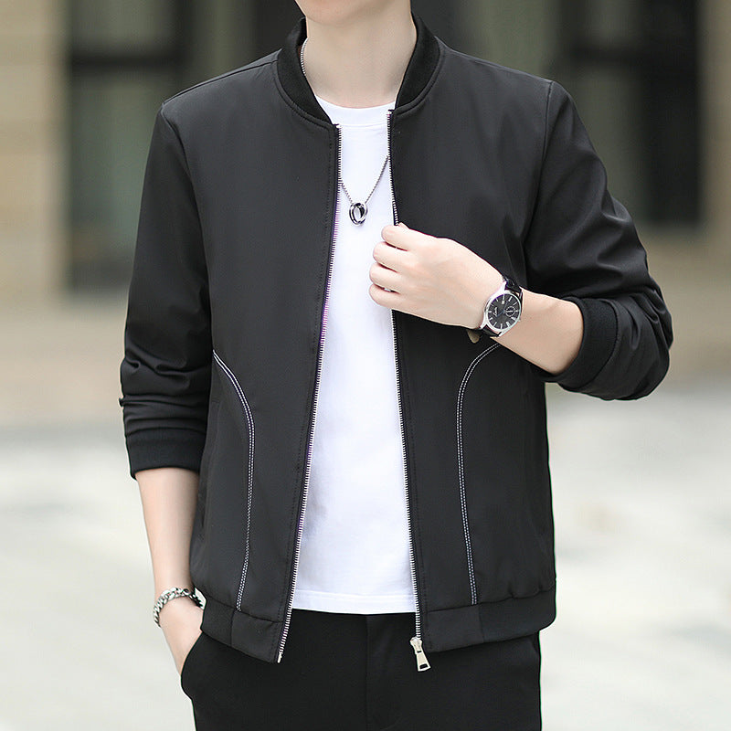 Herren leichter Nylon-Bomber mit minimalistischem Design und gerippten Bündchen Echoarchiv