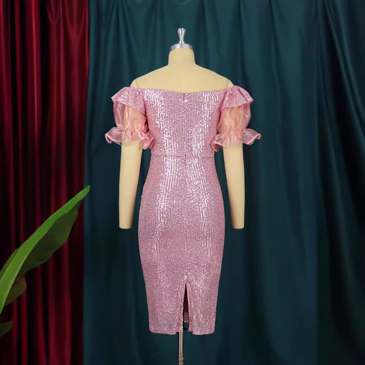 Damen Glitzerndes Cocktailkleid mit schulterfreiem Design und voluminösen Puffärmeln Echo Archiv