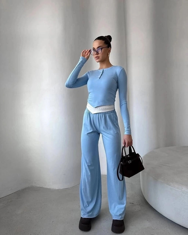 Damen Loungewear-Set aus weichem Modal mit Henley-Knopfleiste und weitem High‑Waist Loungehose – Élanora