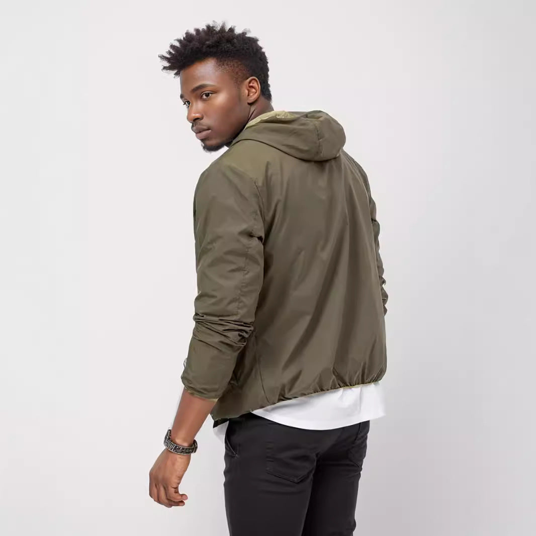 Herren leichte Übergangsjacke mit verstellbarem Kapuzenkragen und praktischen Taschen Echoarchiv
