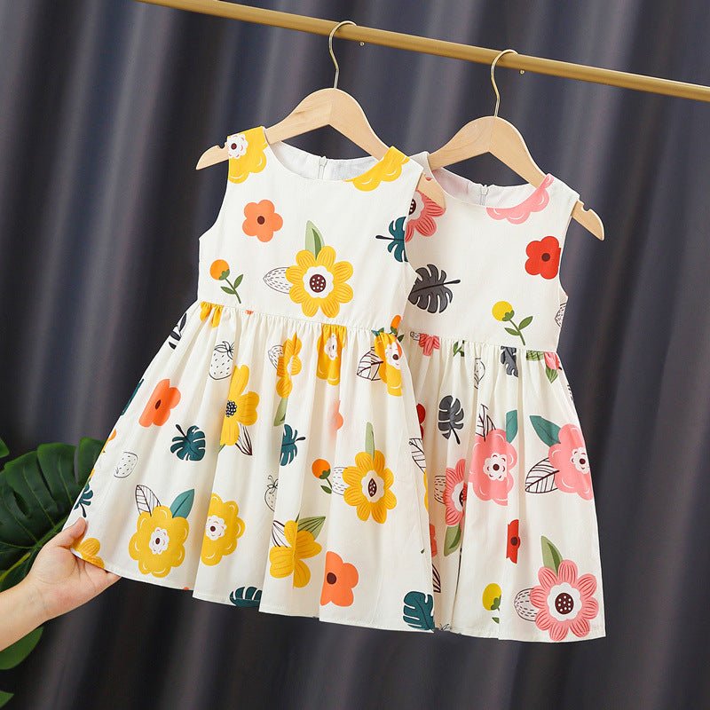 Mädchen Sommerkleid mit buntem Punkten-Design Echo Archiv