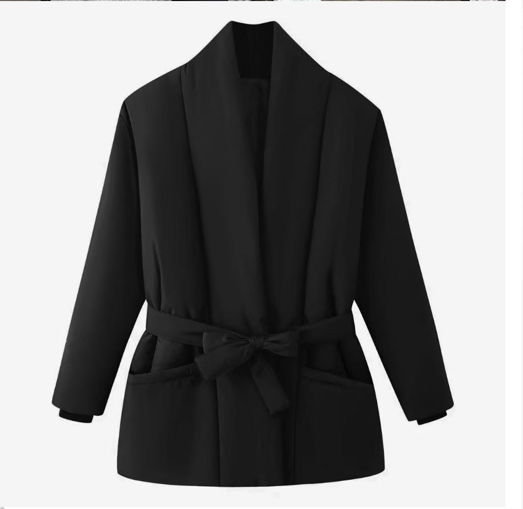 Damen Gesteppte Kurzjacke mit Schalkragen und Taillengürtel Echo Archiv