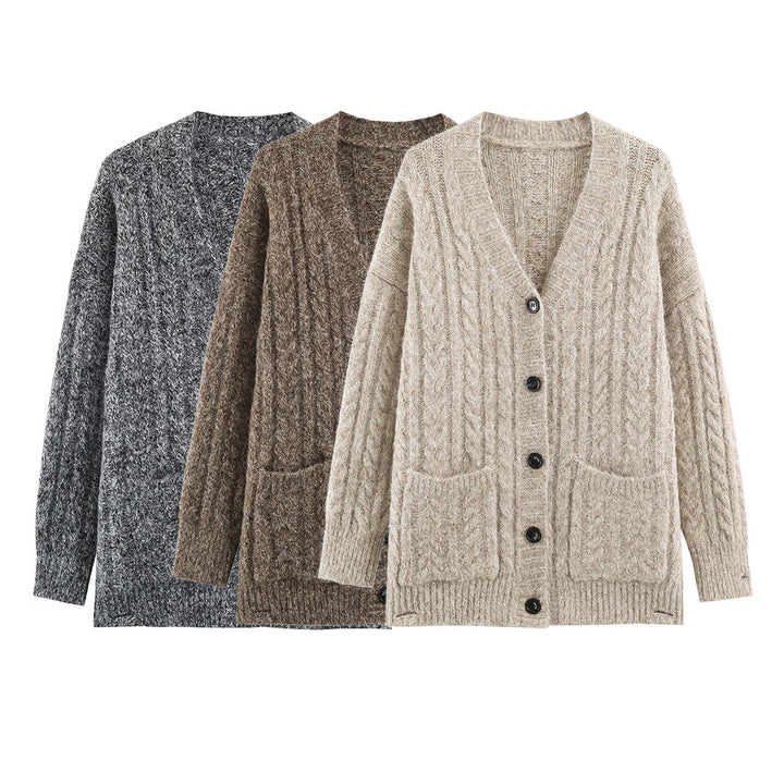 Damen Grobgestrickter Oversize-Cardigan mit Zopfstrick V-Ausschnitt und aufgesetzten Taschen Echoarchiv