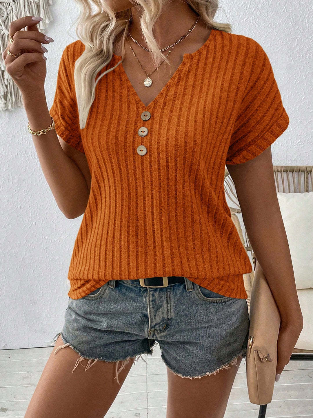 Damen Kurzarmshirt mit Knopfleiste und feiner Struktur Echo Archiv