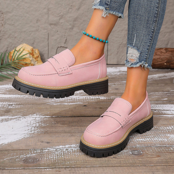 Damen lässiger Chunky-Loafer mit grober Profilsohle gepolstertem Komfortfußbett und dekorativem Steg Echo Archiv