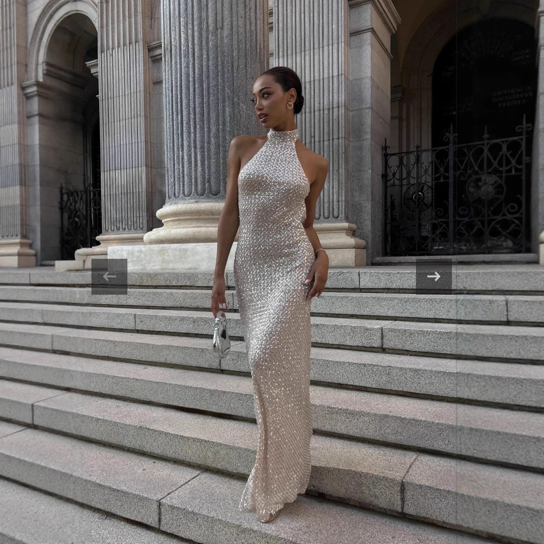 Damen glamouröses Langkleid mit funkelndem Paillettenbesatz Echo Archiv