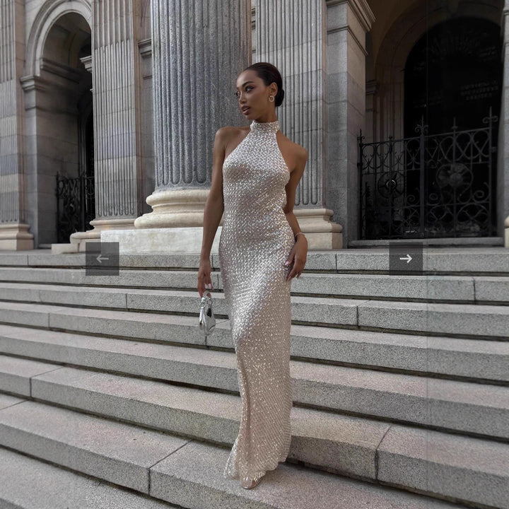Damen glamouröses Langkleid mit funkelndem Paillettenbesatz Echo Archiv