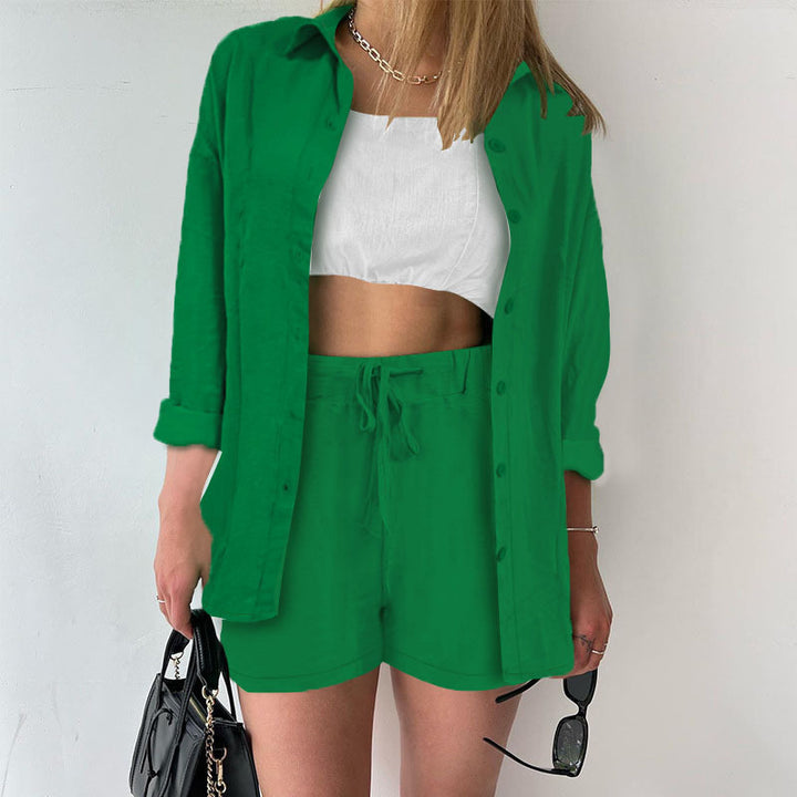 Damen Leinenoptik dreiteiliges Sommer-Lounge-Set mit Oversize-Hemd Cropped-Top und High-Waist-Shorts – Élanora