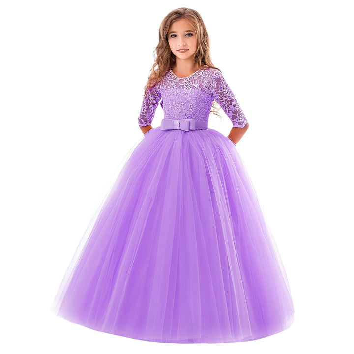 Damen Prinzessinnenkleid mit Spitzenoberteil und Tüllrock Echoarchiv