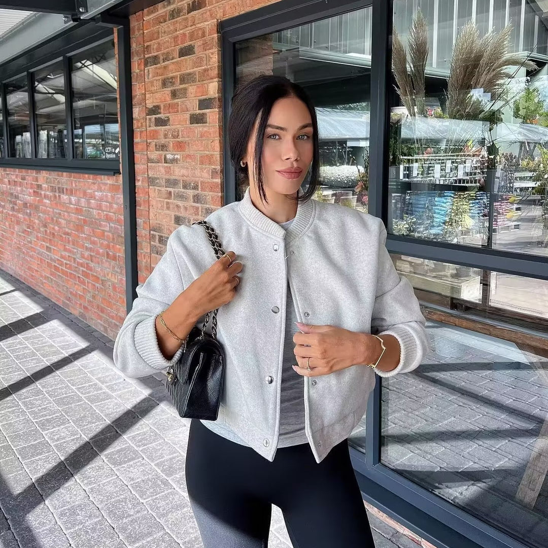 Damen gefütterte Bomberjacke aus Wollmix mit Druckknopfleiste, Rippkragen und seitlichen Eingrifftaschen – Avenza