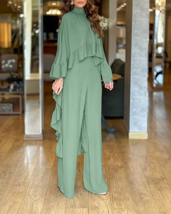 Damen Eleganter Overall mit Cape-Volant und weitem Palazzohosenbein – Solévia