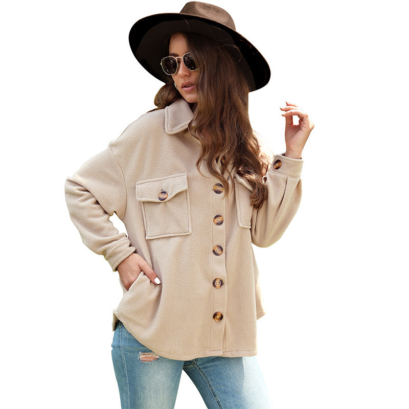 Damen Oversize-Fleece-Hemdjacke mit aufgesetzten Brusttaschen und durchgehender Knopfleiste Echoarchiv
