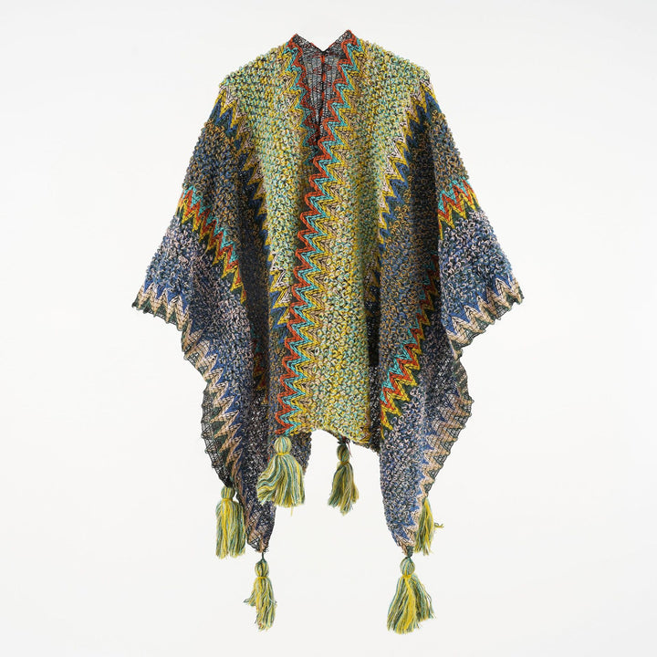Damen Kurzponcho aus Bouclé-Strick mit Zickzack-Jacquard und Quasten – Avérine