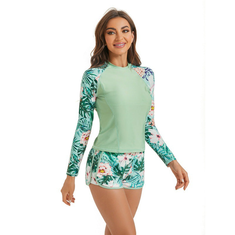 Damen Surfanzug-Set mit langärmeliger Oberteil und modischem Blumenmuster Echo Archiv