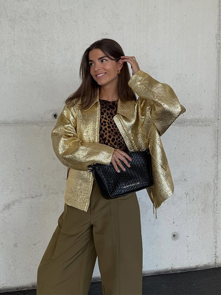 Damen Kurze strukturierte Metallic-Bomberjacke mit Boxy‑Silhouette Echoarchiv