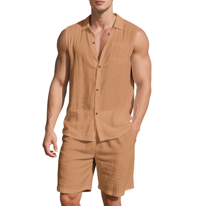 Herren lässiges Sommer-Outfit mit Hemd ohne Ärmel und Shorts Echoarchiv