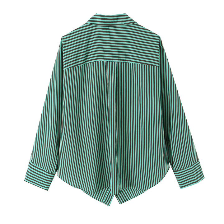 Damen Oversize-Hemdbluse mit asymmetrischem Saum und diagonalem Taschen-Detail Echo Archiv