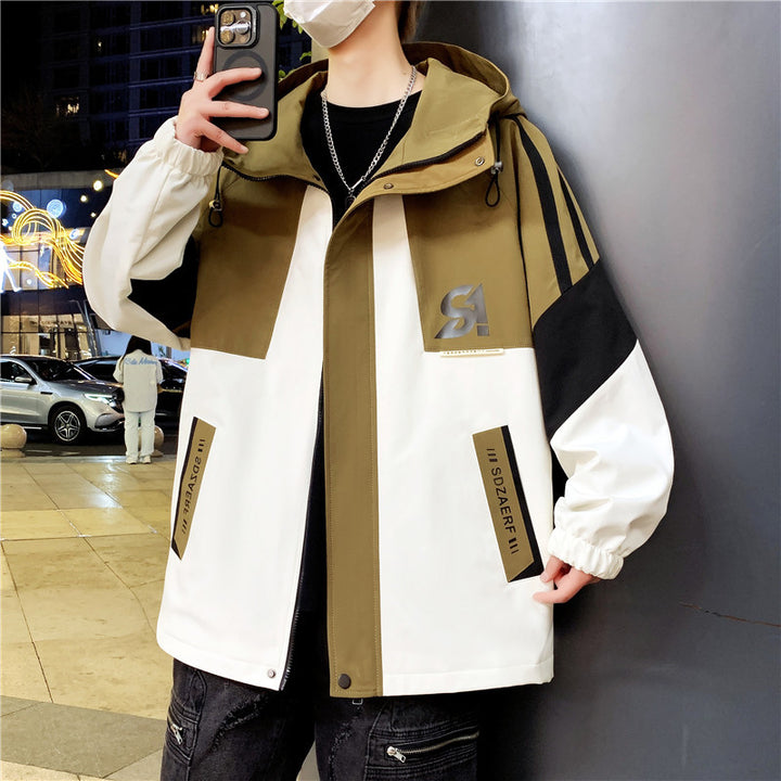 Herren Oversize-Windbreaker mit Kapuze, sportlichem Frontprint und Kontrastpanelen Echoarchiv