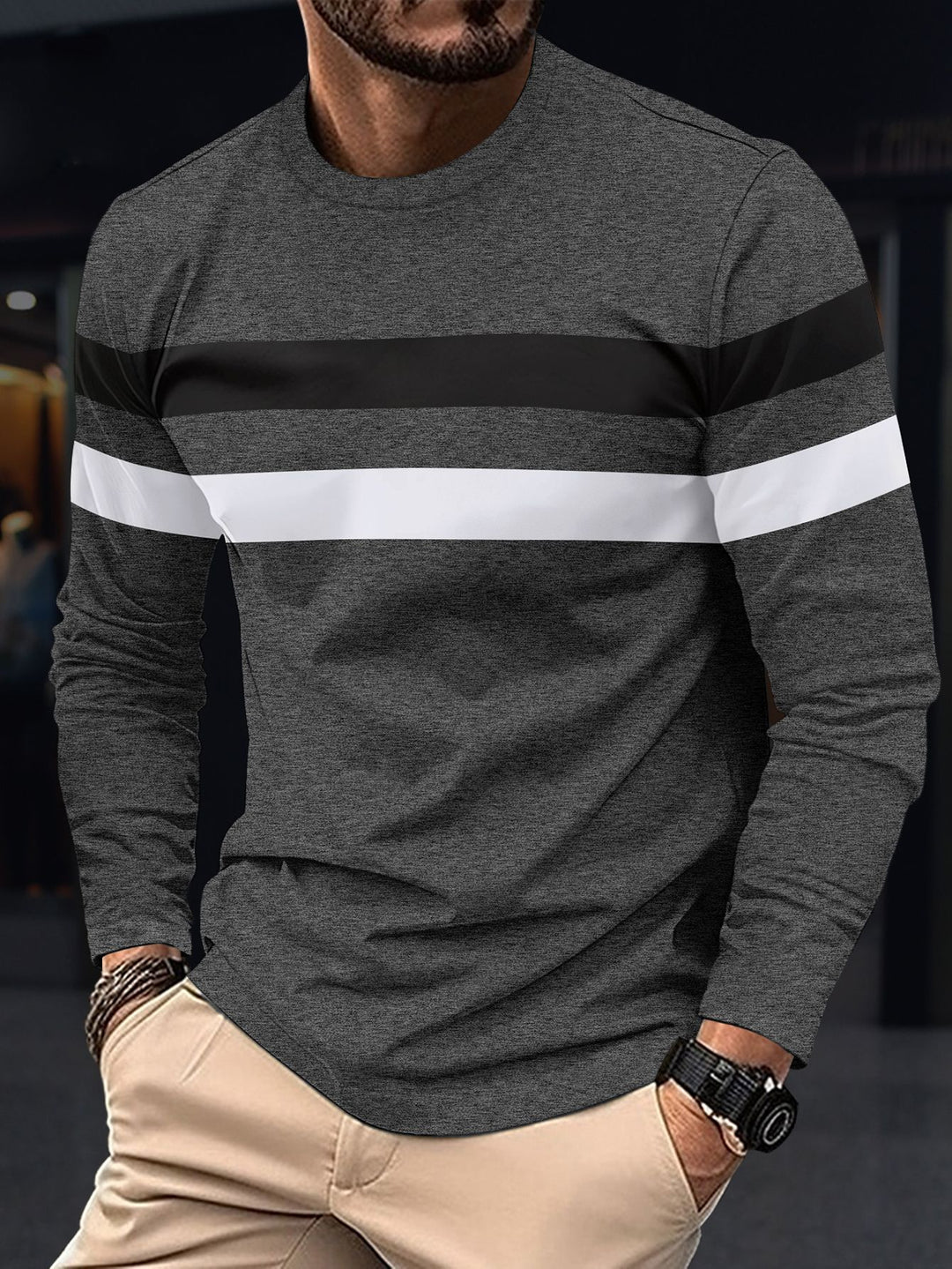 Herren modisches Langarmshirt mit sportlichen Streifen Echoarchiv