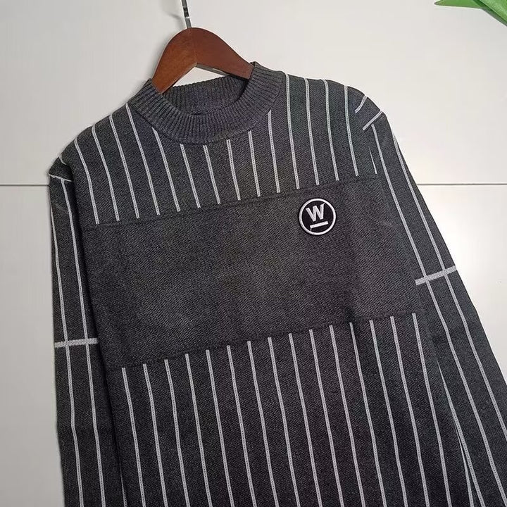 Herren gestreifter Rollkragenpullover aus kuscheligem Textil Echoarchiv