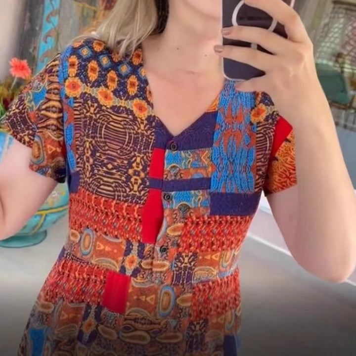 Damen nan gestuftes Midikleid mit V-Ausschnitt, kurzen Ärmeln und Patchwork-Optik Echo Archiv
