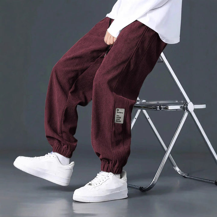 Herren lässige Cargohose mit Rippstruktur und praktischen Taschen Echoarchiv
