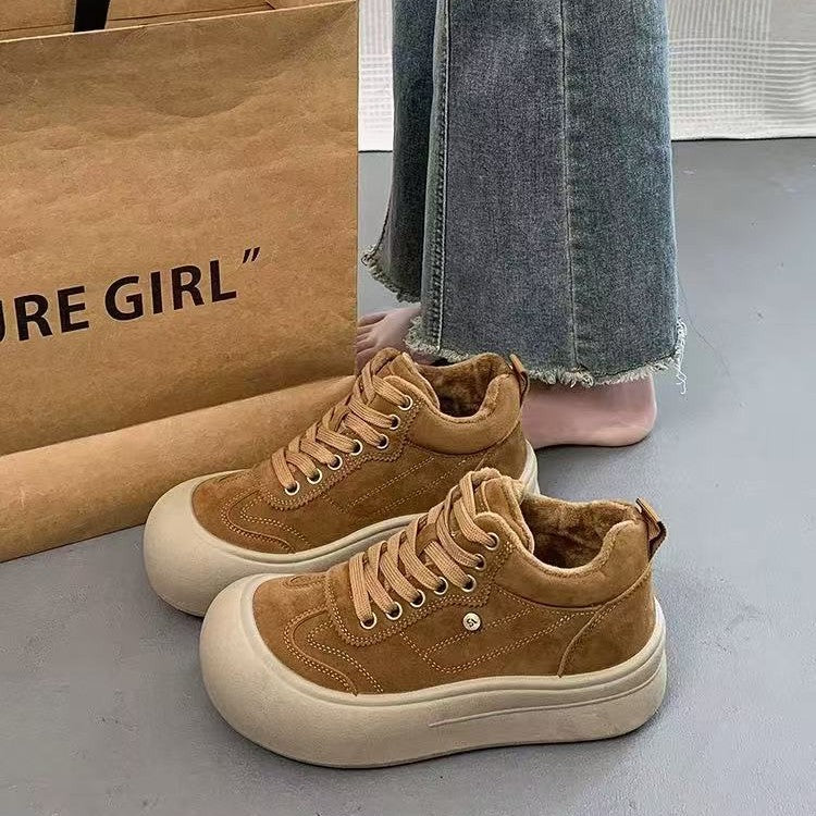 Damen Chunky Sneakers mit weichem Veloursleder und dämpfender Sohle Echo Archiv
