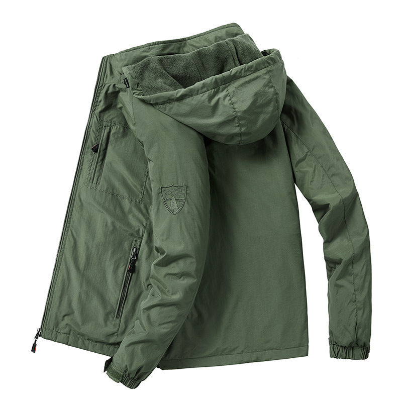 Herren Tech‑Hoodie‑Parka mit Mikrofleece‑Innenlage und verdeckten Reißverschlüssen Echoarchiv