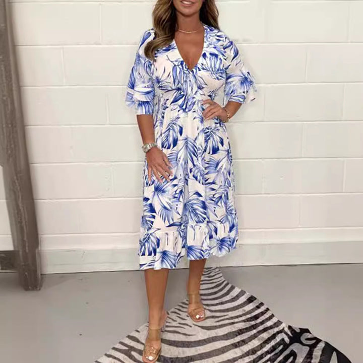 Damen nan Midikleid mit Blattprint, V-Ausschnitt, geraffter Empire-Taille und Volantstufen Echo Archiv