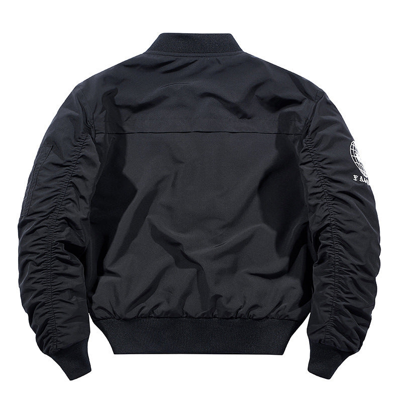 Herren moderne Nylon-Bomberjacke im Pilotenstil mit Utility-Ärmeltasche und kontrastierendem Innenfutter – Brevano