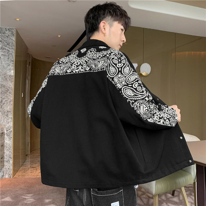 Herren Leichte Coachjacke mit Bandana-Print-Ärmeln und Druckknopffront Echoarchiv