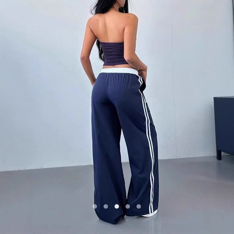 Damen Sportliche Jogginghose mit seitlichen Streifen Echo Archiv