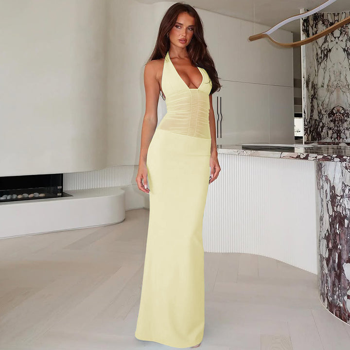 Damen Elegantes langes Kleid mit hochwertiger Drapierung und raffiniertem Halterneck Echo Archiv
