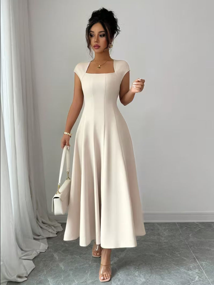 Damen Elegantes Maxikleid mit rechteckigem Ausschnitt und fließendem Rock – Valéora