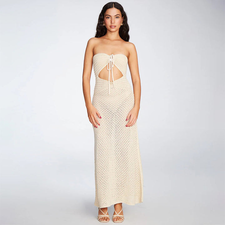 Damen gehäkeltes Maxikleid mit tiefem V-Ausschnitt und seitlichem Cut-Out Echo Archiv