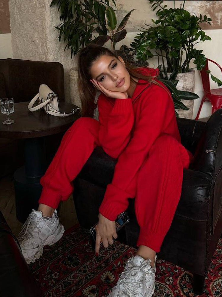 Damen Strick-Relax-Set mit halbem Reißverschluss, Oversize-Pullover und hochtaillierter Zopfmuster-Hose – Mavelle