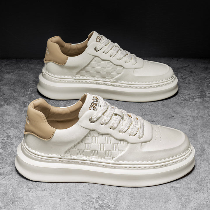 Unisex Voluminöse niedrige Sneaker mit geprägtem Schachbrettmuster und gepolstertem Fersenkragen – Norré