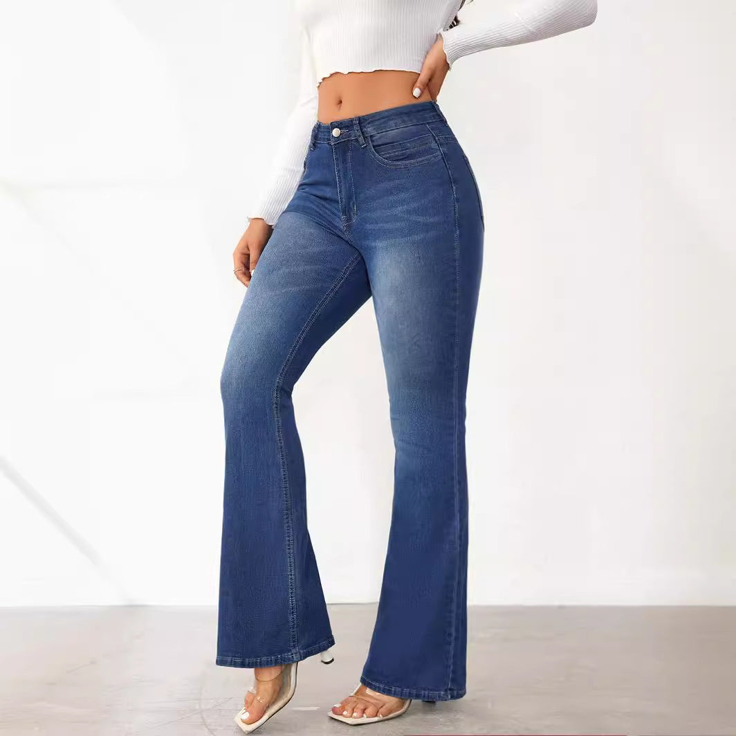 Damen nan Highwaist Schlagjeans mit figurschmeichelnder Passform und weitem Bootcut Echo Archiv