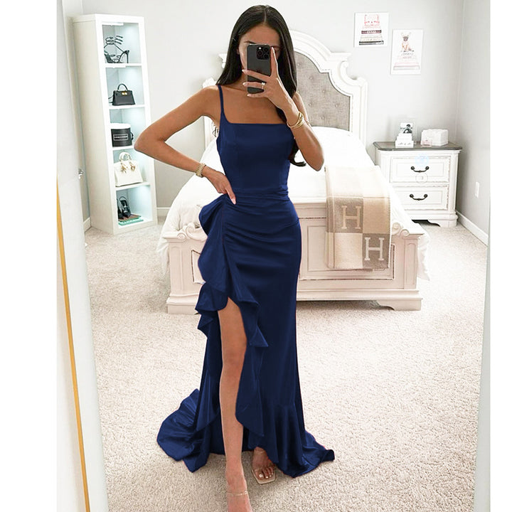 Damen elegantes Maxikleid mit seitlichem Schlitz und fließendem Rüschensaum Echo Archiv