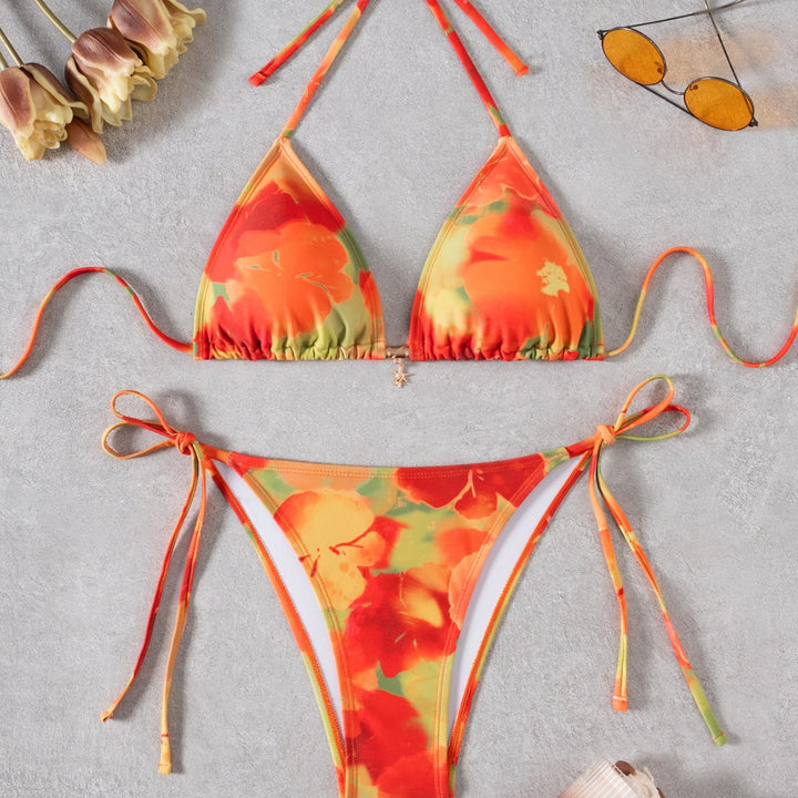 Damen Triangel-Bikini mit floralem Design und verstellbaren Bindebändern Echo Archiv