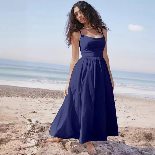 Damen Maxikleid mit schmalen Trägern und schwingendem Rock Echoarchiv